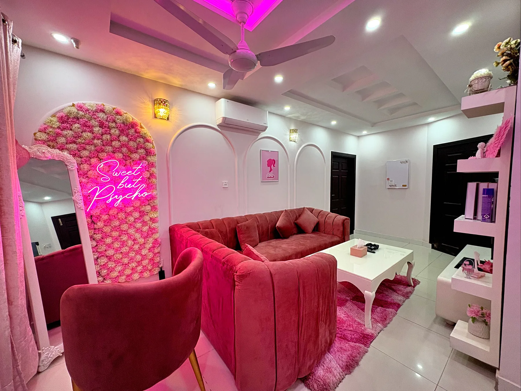 Barbie Suite photo 2