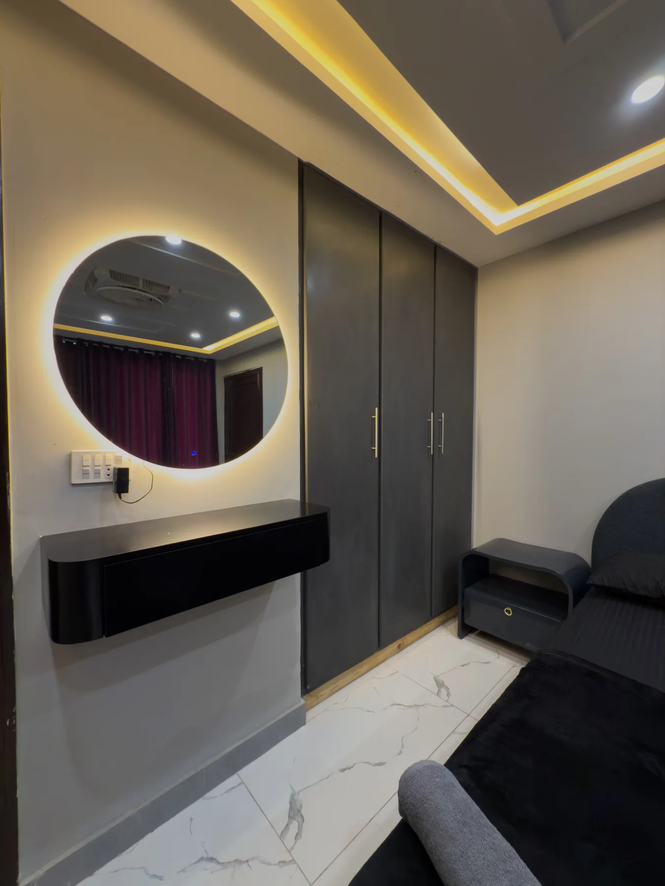 Batman Suite photo 3