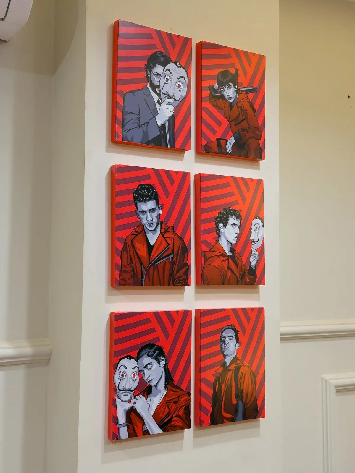 Money Heist Suite photo 3